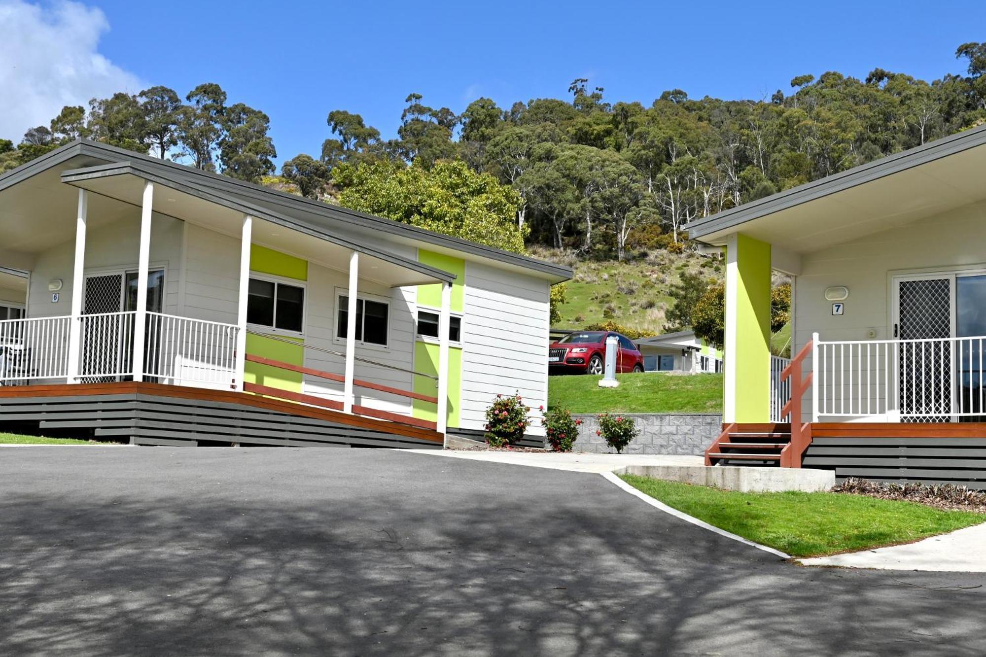 Big4 Launceston Holiday Park ภายนอก รูปภาพ